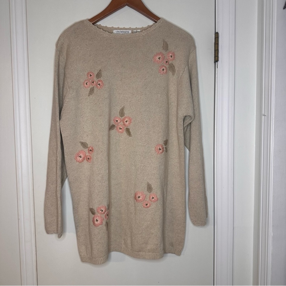 Liz Claiborne Collection Floral Embroidered Knit Sweater Beige Pink Flowers M